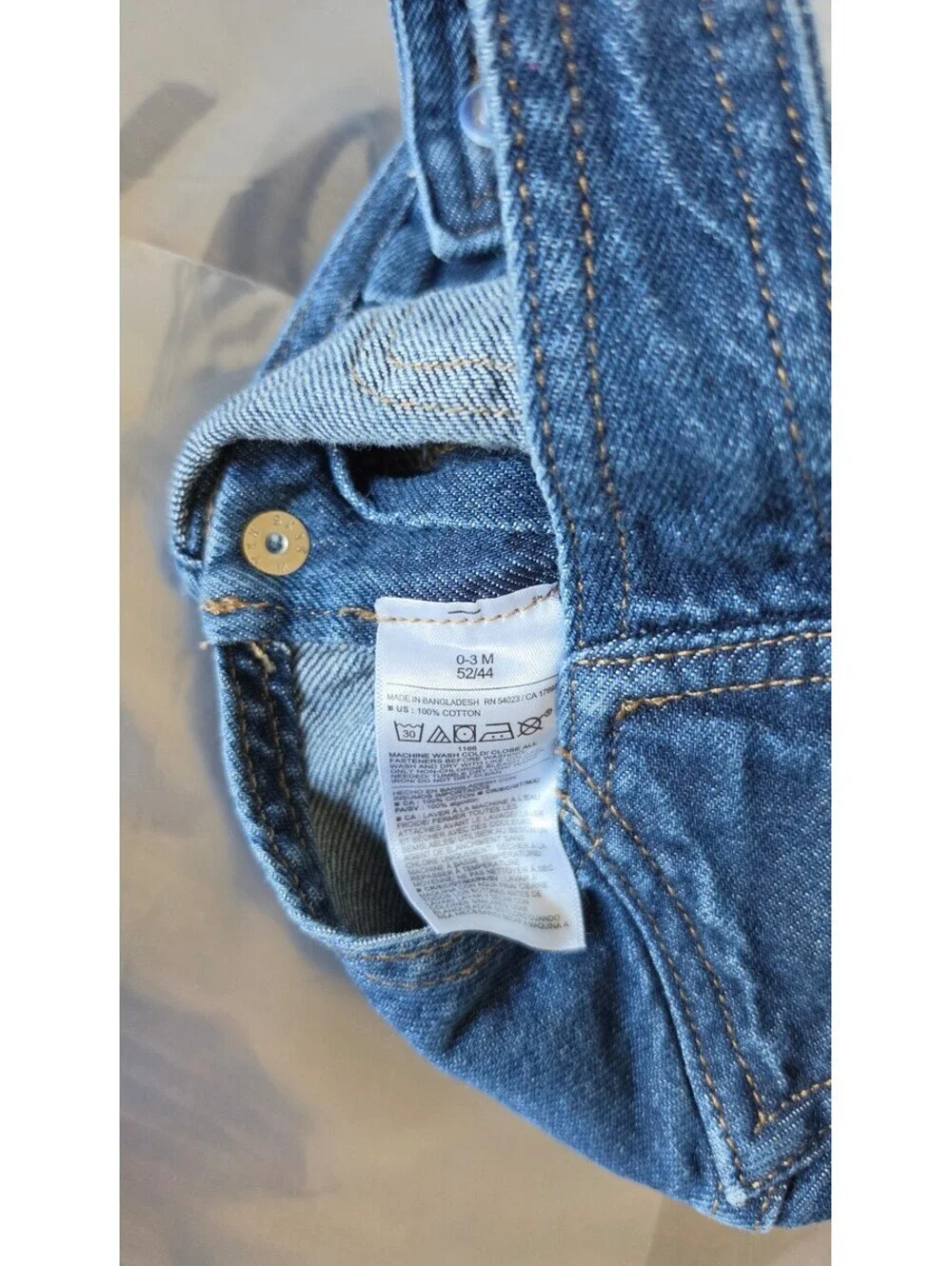 Old Navy Workwear Denim Baby Overalls - Sz 0-3 Months (Excellent Condition),383